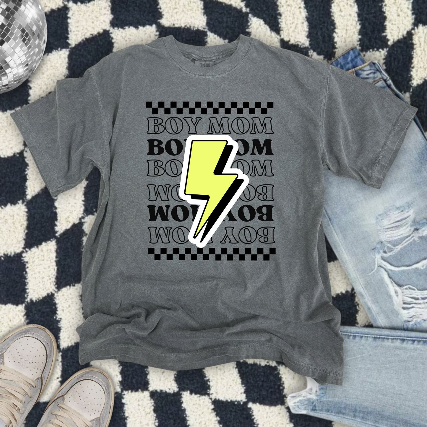 the BOY MOM tee-lightning bolt